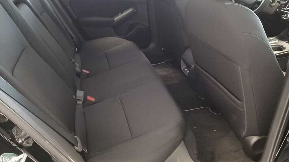 Honda Civic E: Hev 2.0 i-MMD CVT Elegance