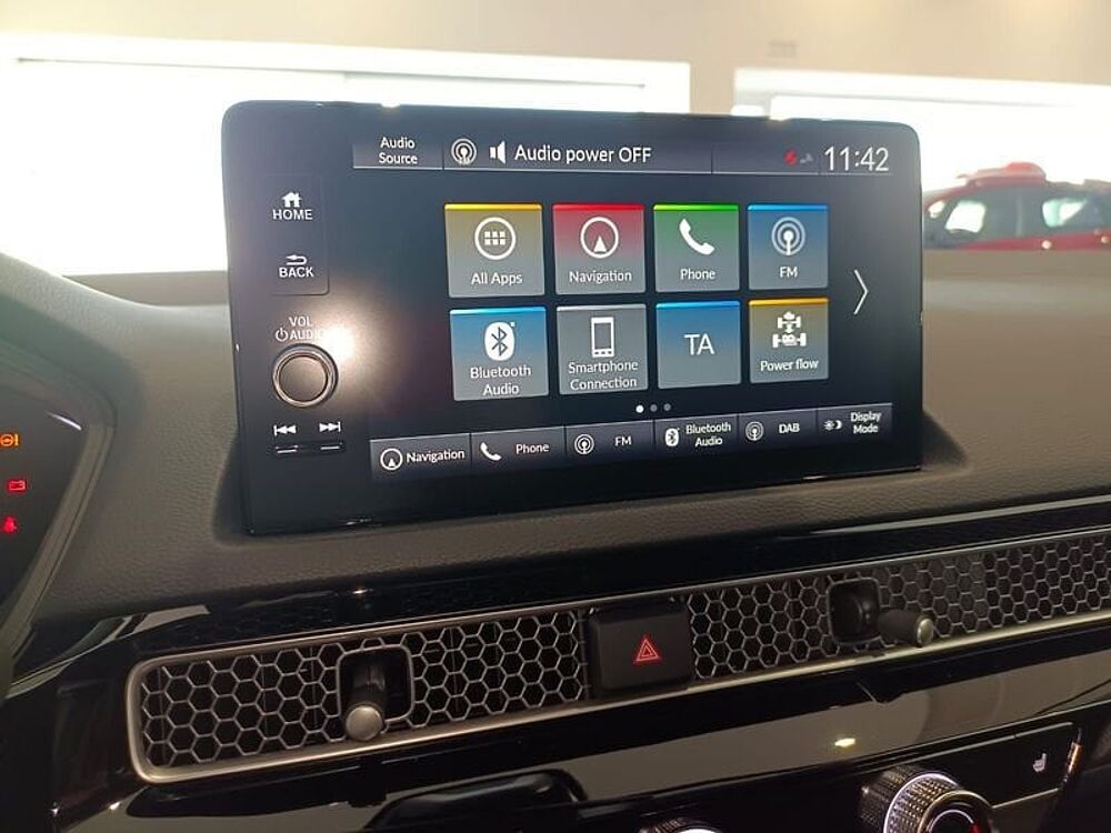 Honda Civic E: Hev 2.0 i-MMD CVT Elegance