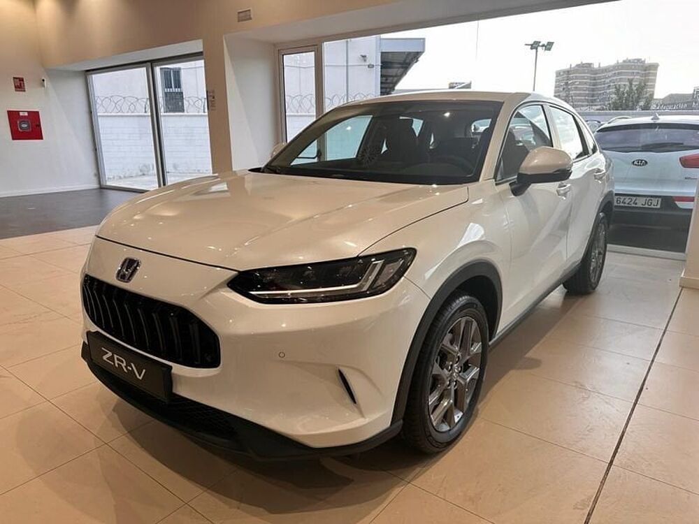 Honda ZR-V 2.0 i-MMD 4x2 CVT Elegance