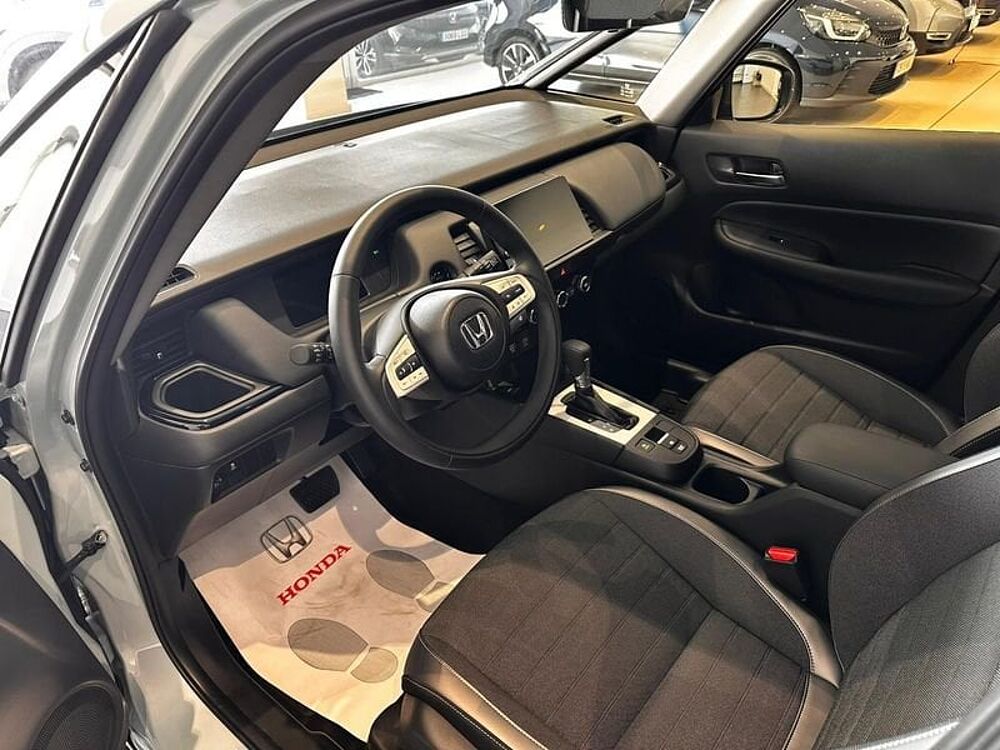 Honda Crosstar 1.5 i-MMD CROSSTAR