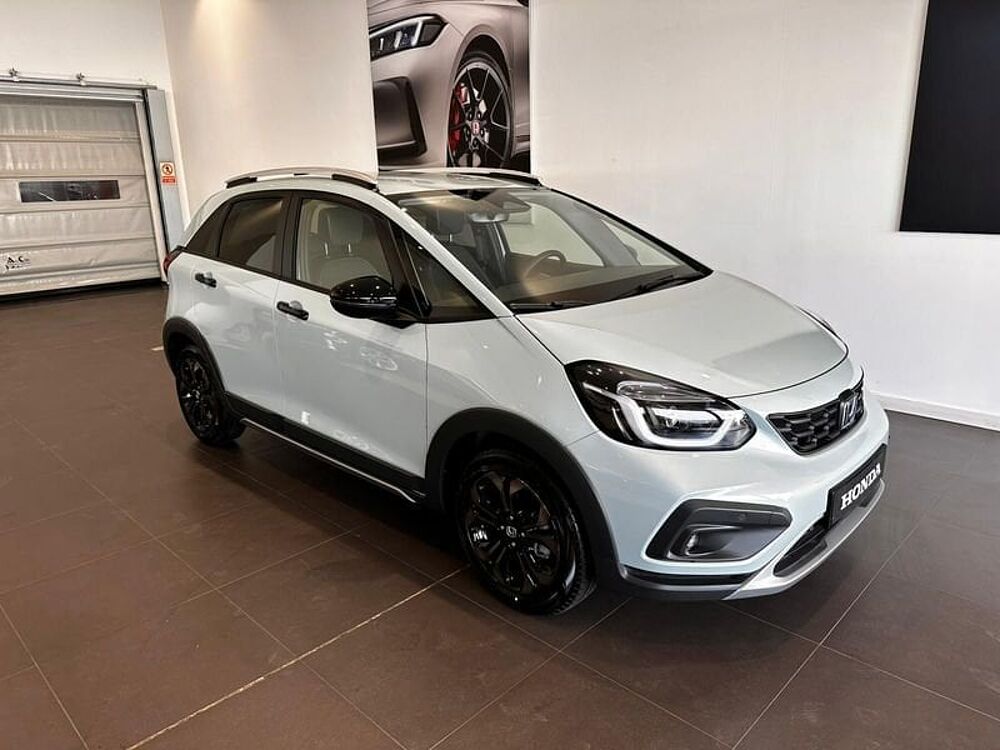 Honda Crosstar 1.5 i-MMD CROSSTAR