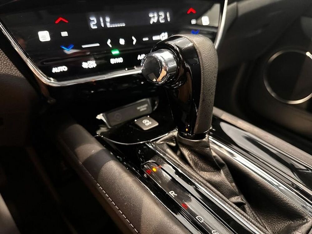 Honda HR-V 1.5 i-VTEC CVT Elegance Navi
