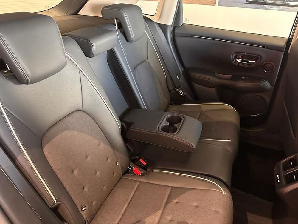 Honda ZR-V 2.0 i-MMD 4x2 CVT Sport