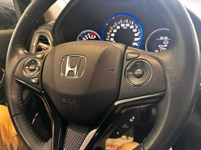 Honda HR-V 1.5 i-VTEC CVT Elegance Navi