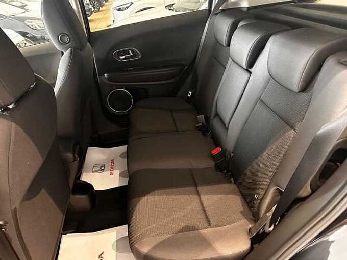 Honda HR-V 1.5 i-VTEC CVT Elegance Navi