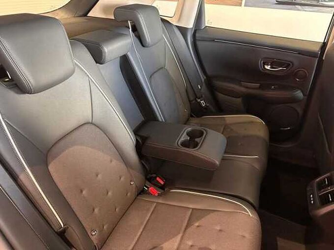 Honda ZR-V 2.0 i-MMD 4x2 CVT Sport